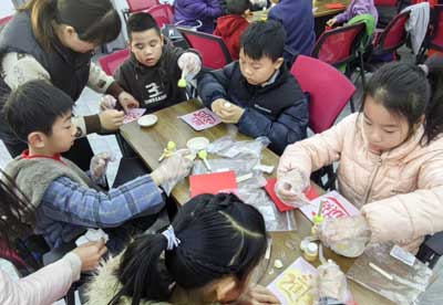 福运拓印启蛇年